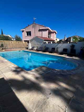 Piscine, villa au Luc